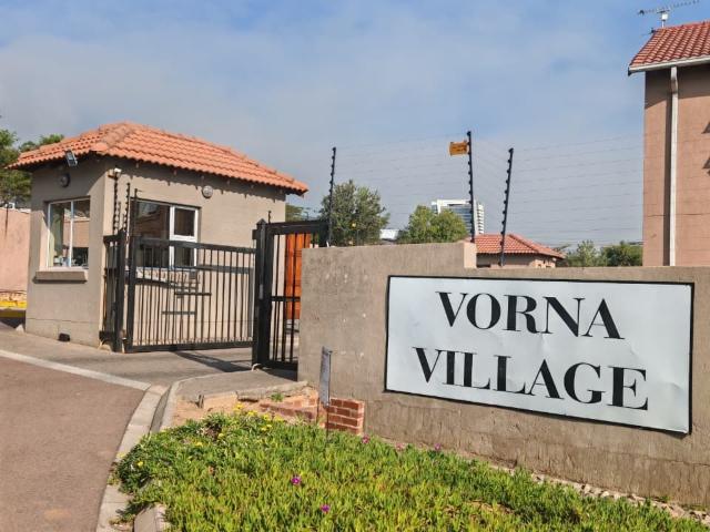 2 Bedroom Apartment To Let in Vorna Valley