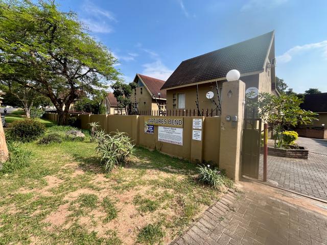 2 Bedroom Apartment To Let in West Acres