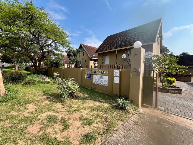 2 Bedroom Apartment To Let in West Acres