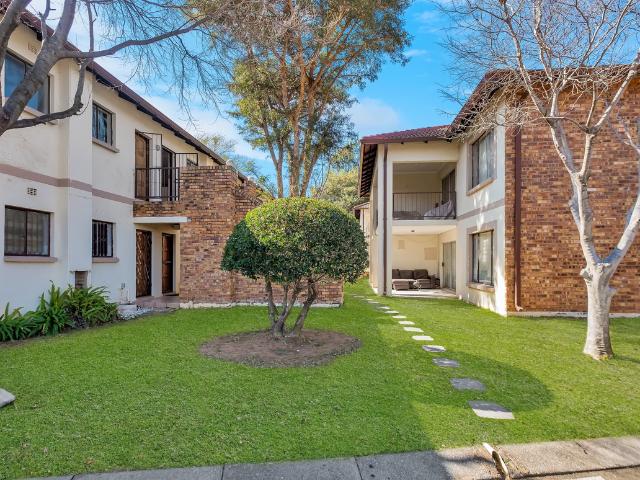 2 Bedroom Apartment To Let in Wilgeheuwel