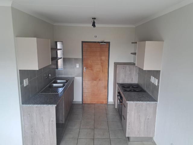2 Bedroom Apartment To Let in Wolmer