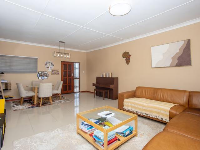 2 Bedroom Apartment To Let in Baysville