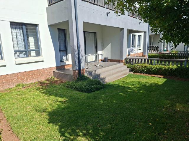 2 Bedroom Apartment To Let in Broadacres