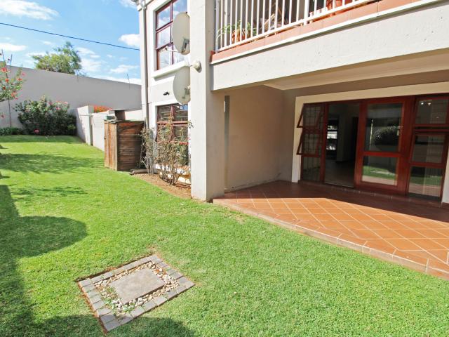 2 Bedroom Apartment To Let in Bryanston