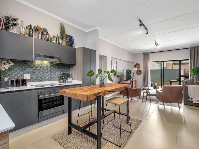2 Bedroom Apartment To Let in Bryanston