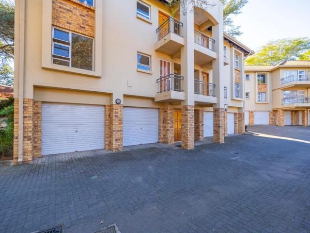 2 Bedroom Apartment To Let in Bryanston