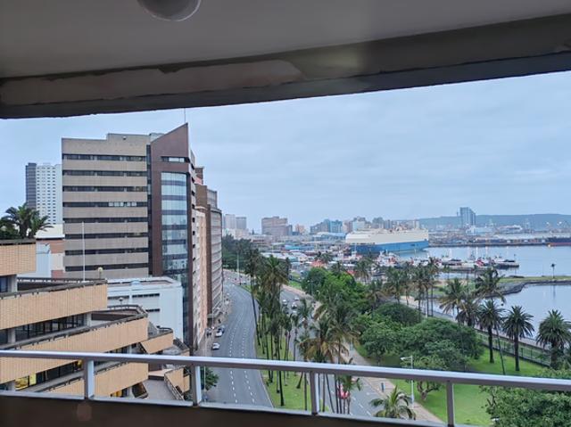 2 Bedroom Apartment To Let in Durban Central