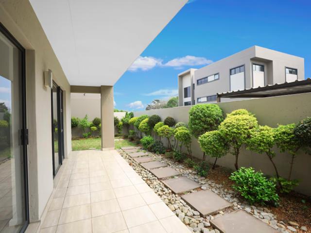 2 Bedroom Apartment To Let in Edenburg