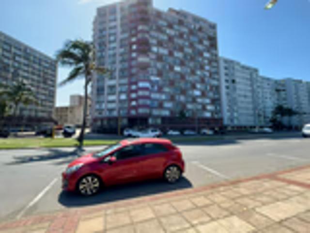 2 Bedroom Apartment To Let in Esplanade