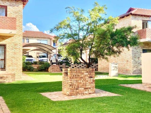 2 Bedroom Apartment To Let in Fourways