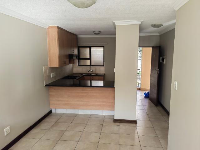 2 Bedroom Apartment To Let in Grand Central