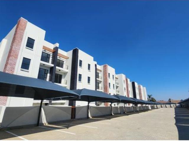 2 Bedroom Apartment To Let in Halfway Gardens