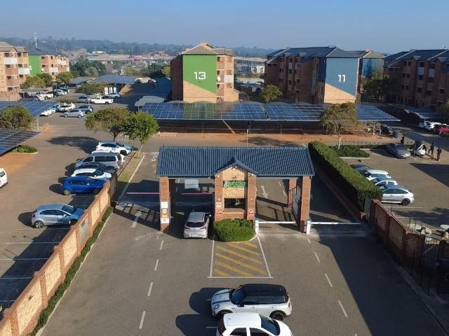 2 Bedroom Apartment To Let in Heuweloord