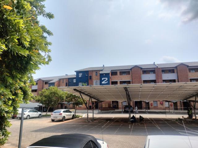 2 Bedroom Apartment To Let in Heuweloord