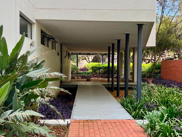 2 Bedroom Apartment To Let in Honeydew