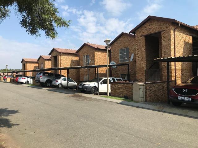 2 Bedroom Apartment To Let in Honeydew