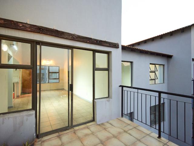 2 Bedroom Apartment To Let in Honeydew