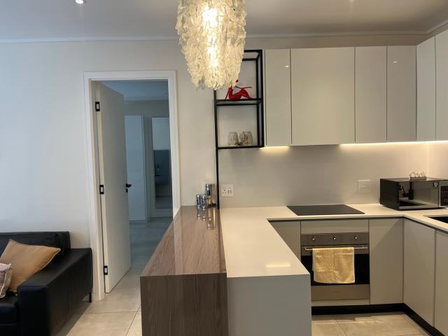 2 Bedroom Apartment To Let in Hyde Park