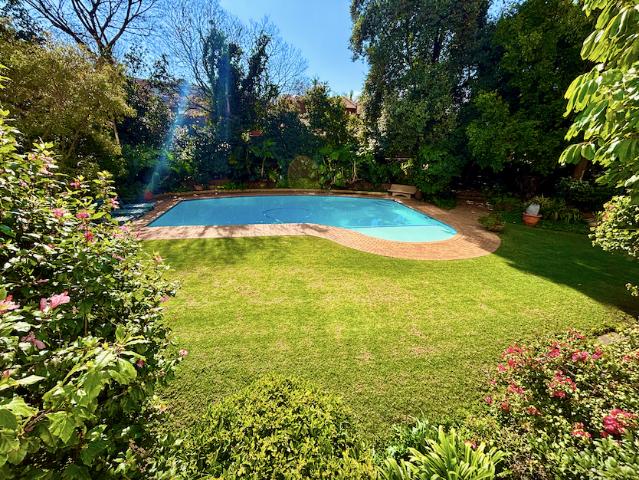2 Bedroom Apartment To Let in Illovo