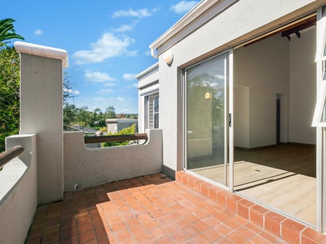 2 Bedroom Apartment To Let in Kelland