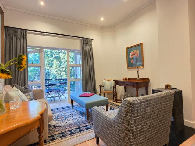 2 Bedroom Apartment To Let in Melrose North