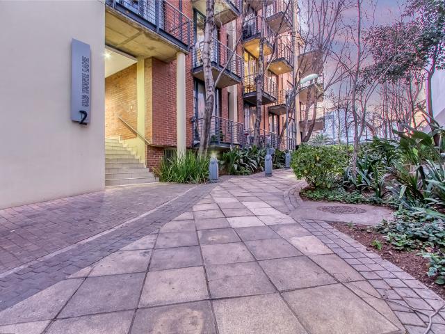 2 Bedroom Apartment To Let in Melrose Arch