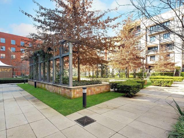 2 Bedroom Apartment To Let in Melrose Arch
