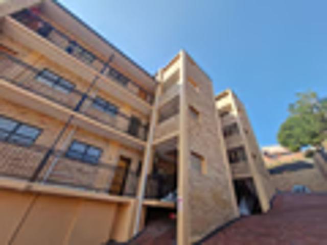 2 Bedroom Apartment To Let in Morningside