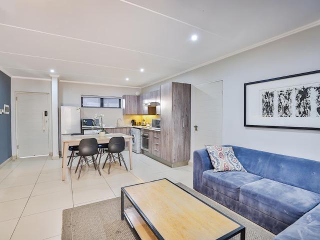 2 Bedroom Apartment To Let in Morningside
