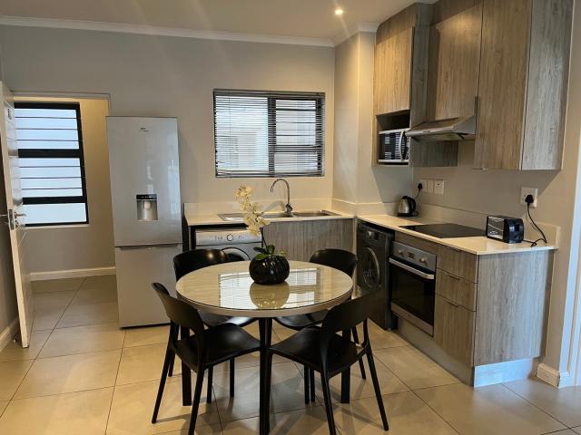 2 Bedroom Apartment To Let in Morningside