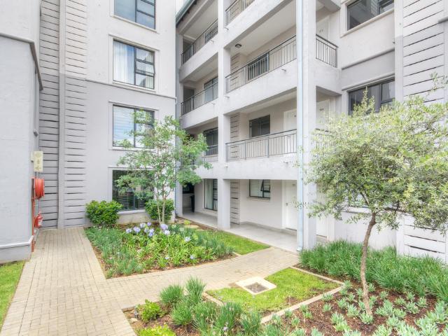 2 Bedroom Apartment To Let in Morningside