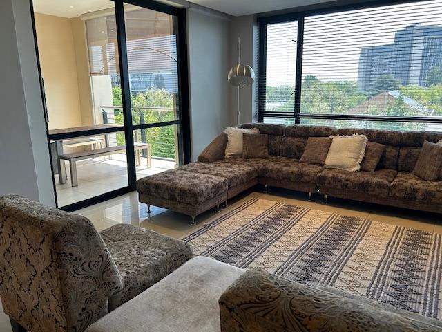 2 Bedroom Apartment To Let in Morningside