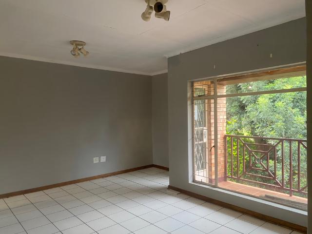 2 Bedroom Apartment To Let in Newlands