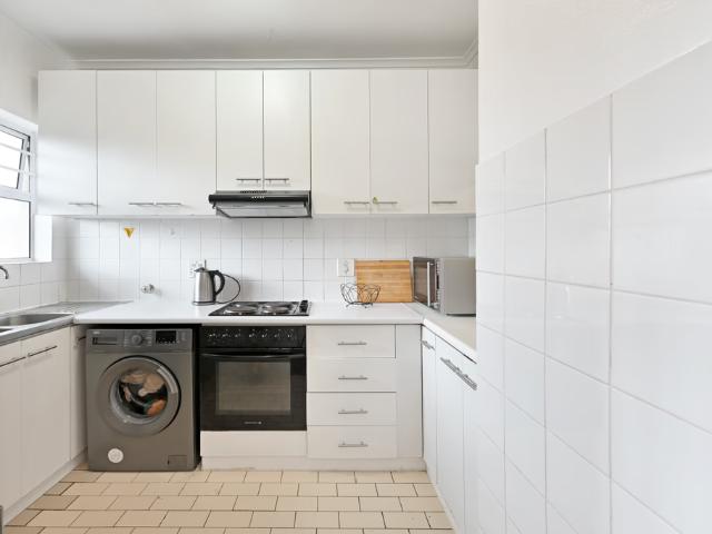 2 Bedroom Apartment To Let in Newlands | LIONLEAD Real Estate