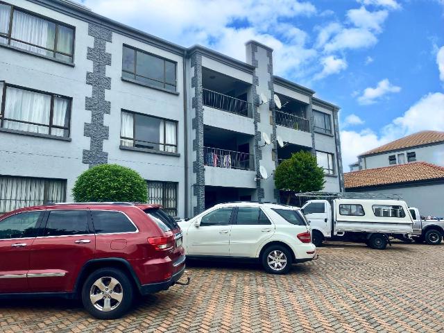 2 Bedroom Apartment To Let in Northgate