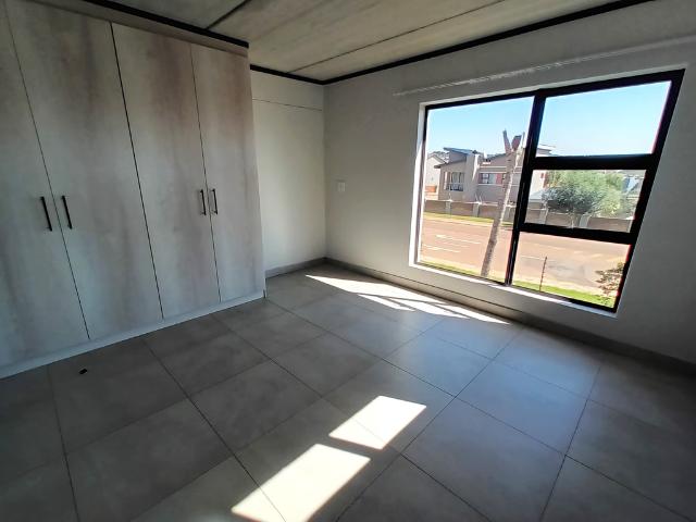 2 Bedroom Apartment To Let in Olympus AH