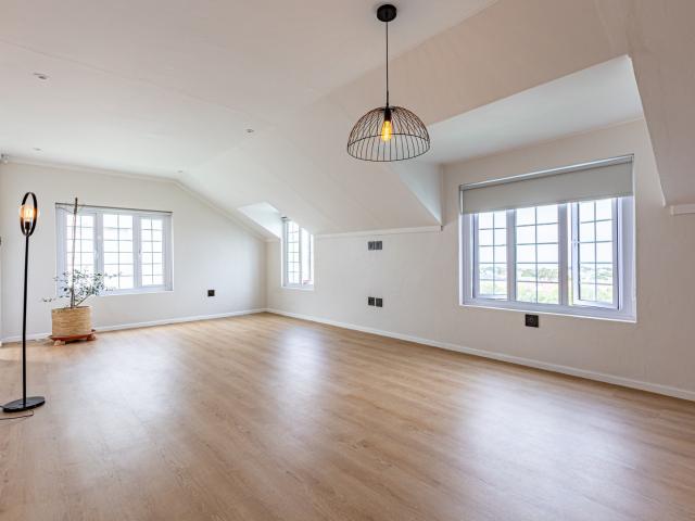 2 Bedroom Apartment To Let in Onrus