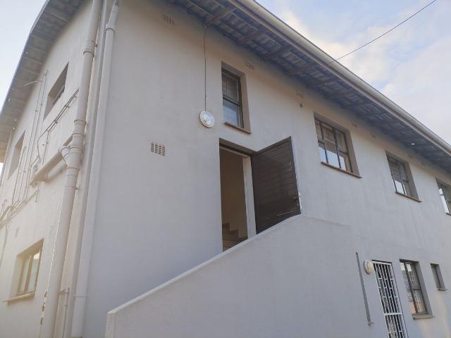 2 Bedroom Apartment To Let in Overport