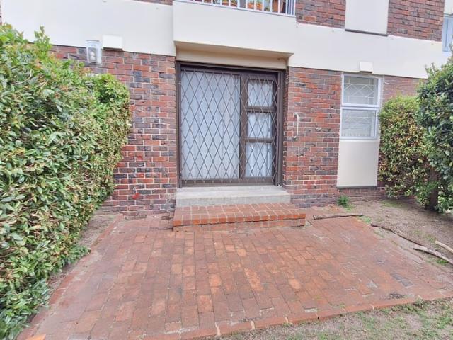 2 Bedroom Apartment To Let in Pinelands