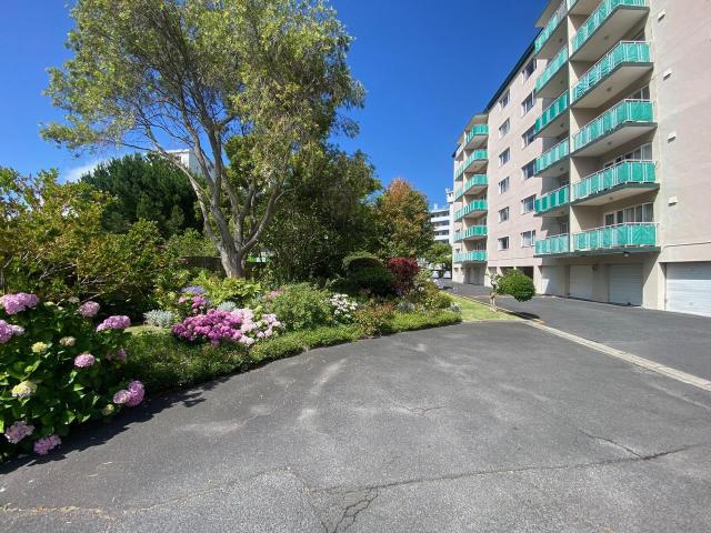 2 Bedroom Apartment To Let in Plumstead
