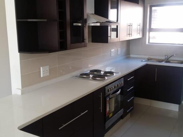 2 Bedroom Apartment To Let in Ravenswood