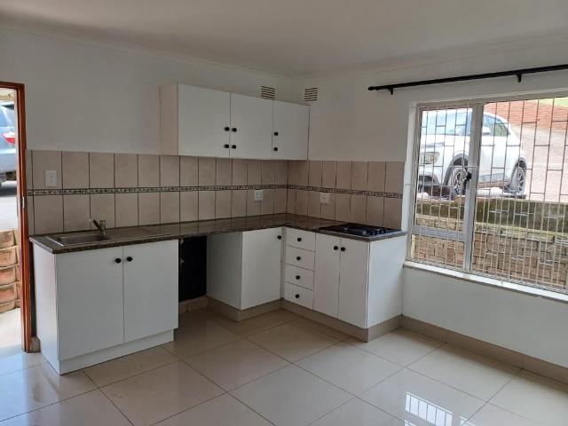 2 Bedroom Apartment To Let in Reservoir Hills