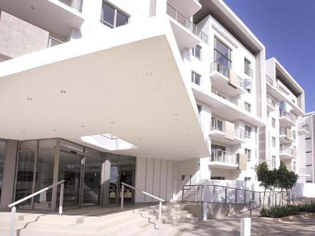 2 Bedroom Apartment To Let in Rosebank