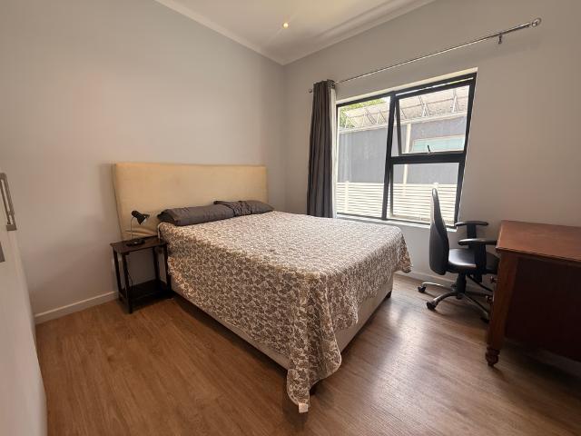 2 Bedroom Apartment To Let in Rosebank