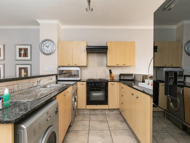 2 Bedroom Apartment To Let in Sandton Central