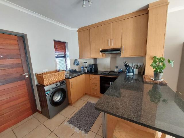 2 Bedroom Apartment To Let in Stellenbosch Central