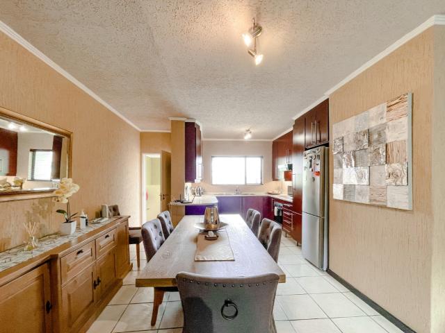 2 Bedroom Apartment To Let in Sunninghill