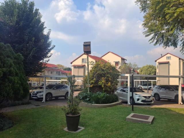 2 Bedroom Apartment to rent Highmeadow Grove