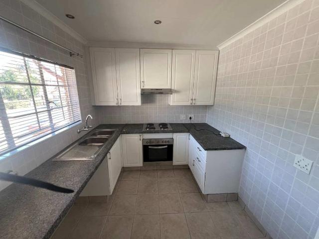 2 Bedroom Apartment to Rent in Amberfield