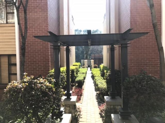 2 Bedroom apartment to rent in Douglasdale, Sandton